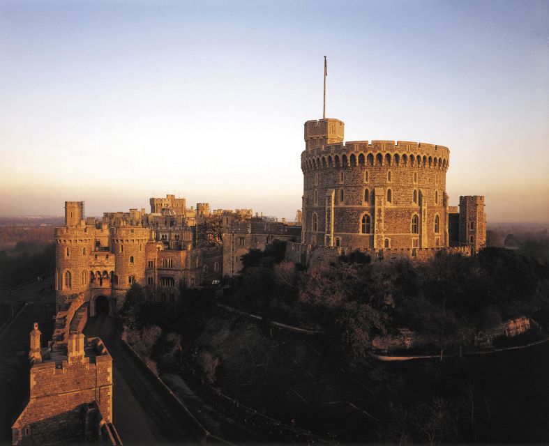 London: Transfer to Southampton with Windsor Castle Visit - Windsor Castle: the specific rooms you should target