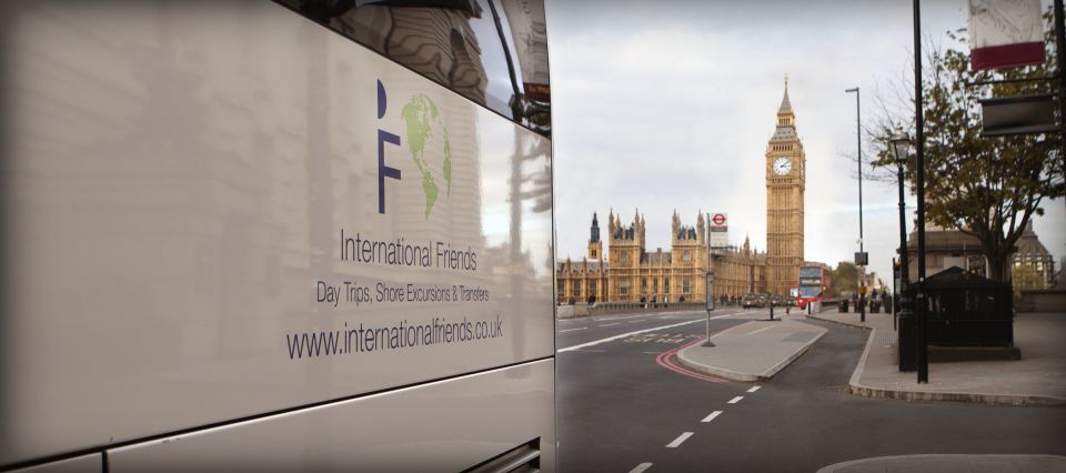 London: Transfer to Southampton with Windsor Castle Visit - Coach parking, walking uphill, and getting in fast