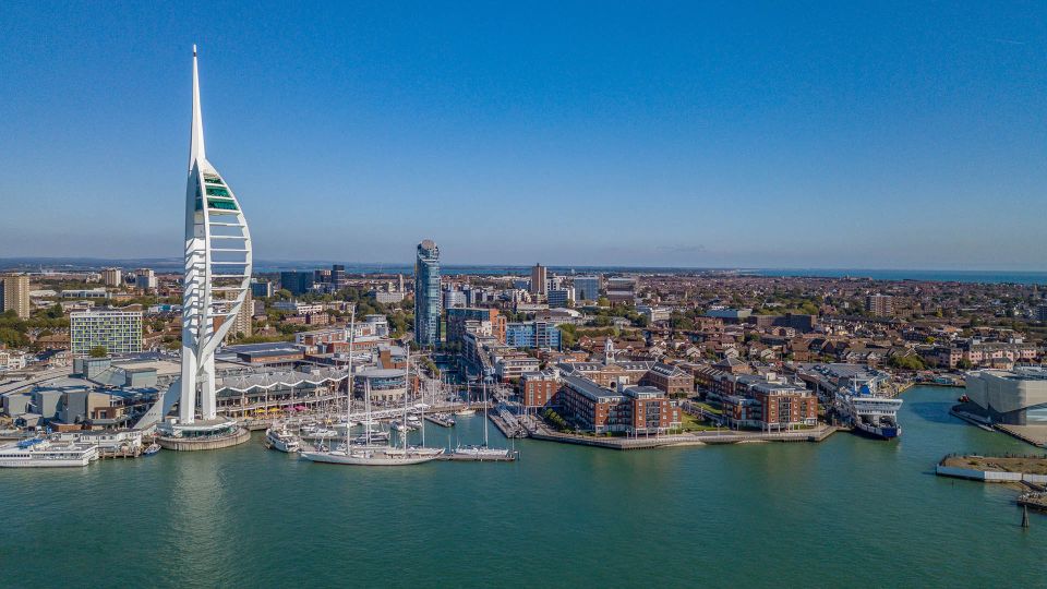 Portsmouth: Spinnaker Tower Ticket - Food and Drink at The Clouds and Waterfront Cafe