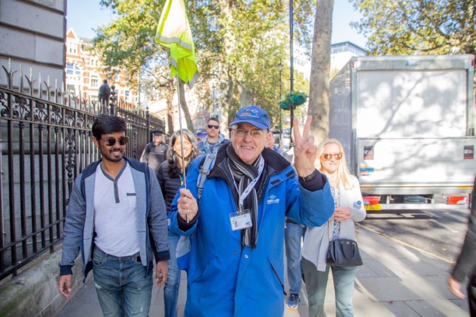 Royal London Walking Tour - St James’s Palace: Where Royal Life Hovers Close by