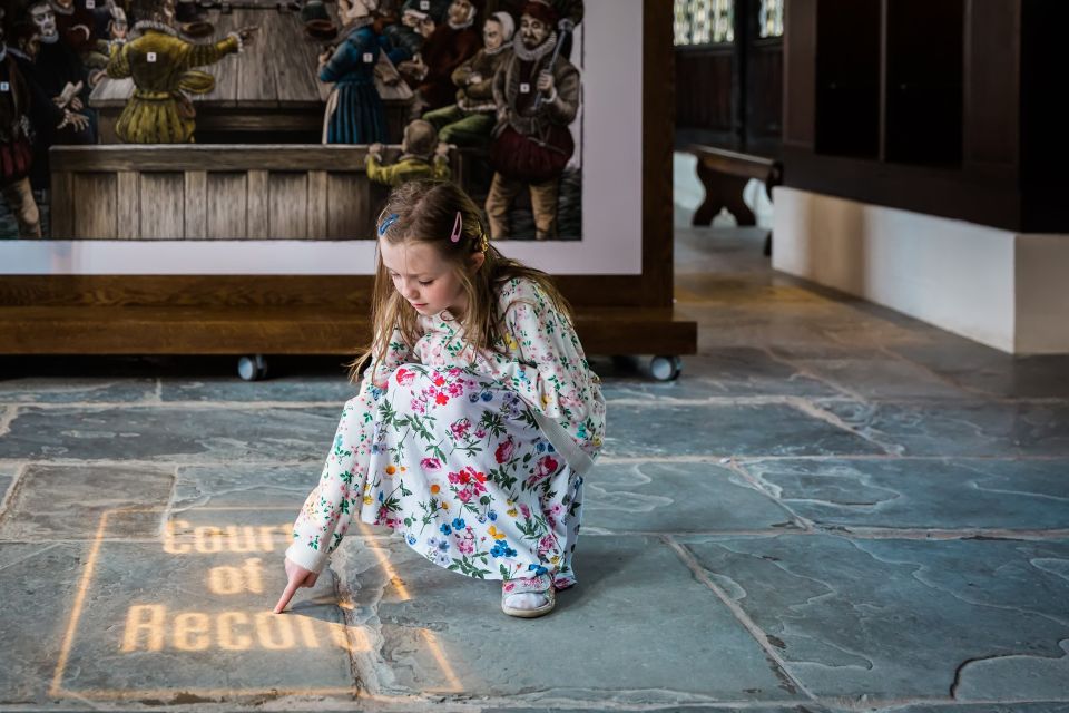 Shakespeare's Schoolroom and Guildhall Entrance Tickets - Quill writing at the desks